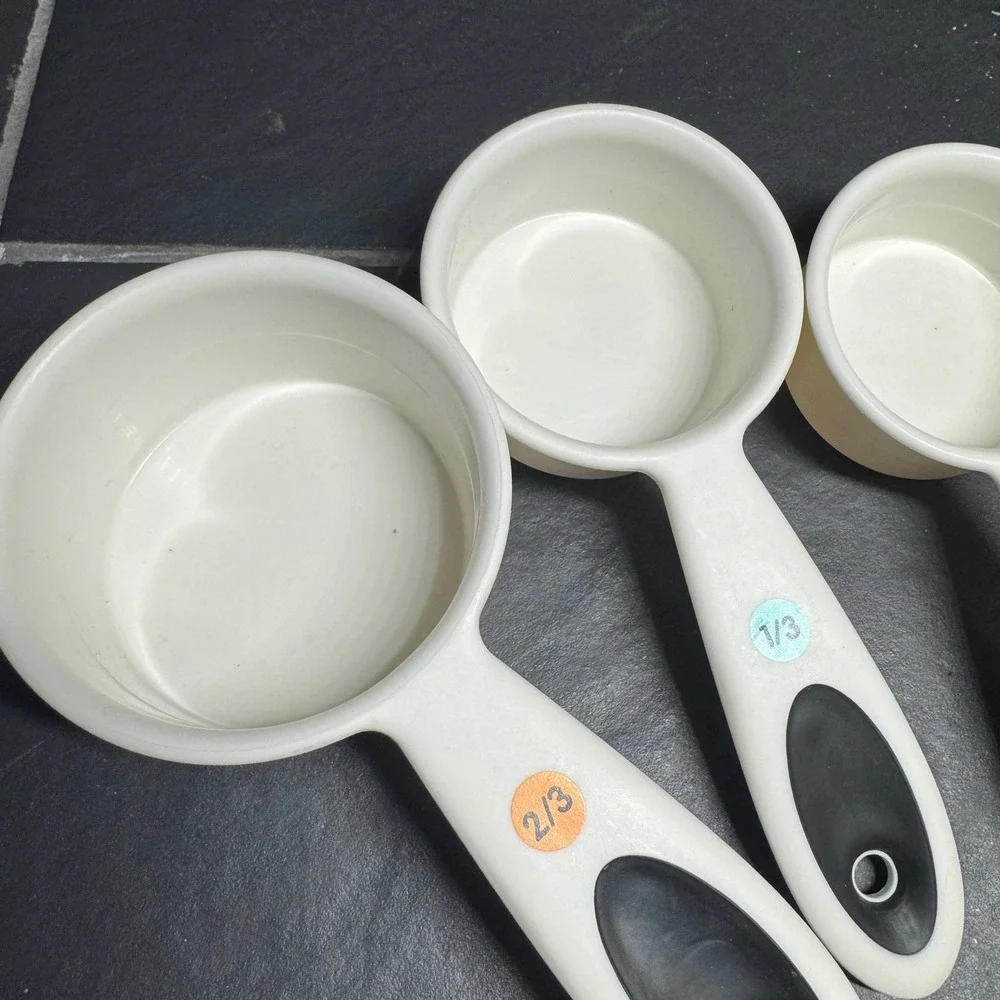 VTG OXO Good Grips‎ Measuring Cups and Spoons Set White Plastic 9 Pieces